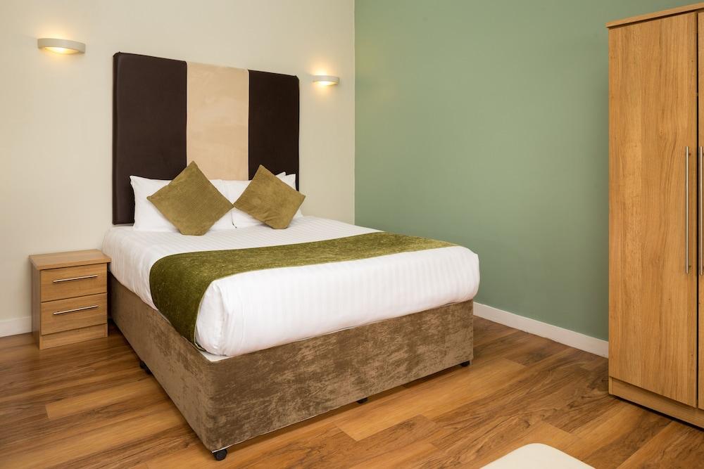 Roomzzz Leeds City West Bagian luar foto